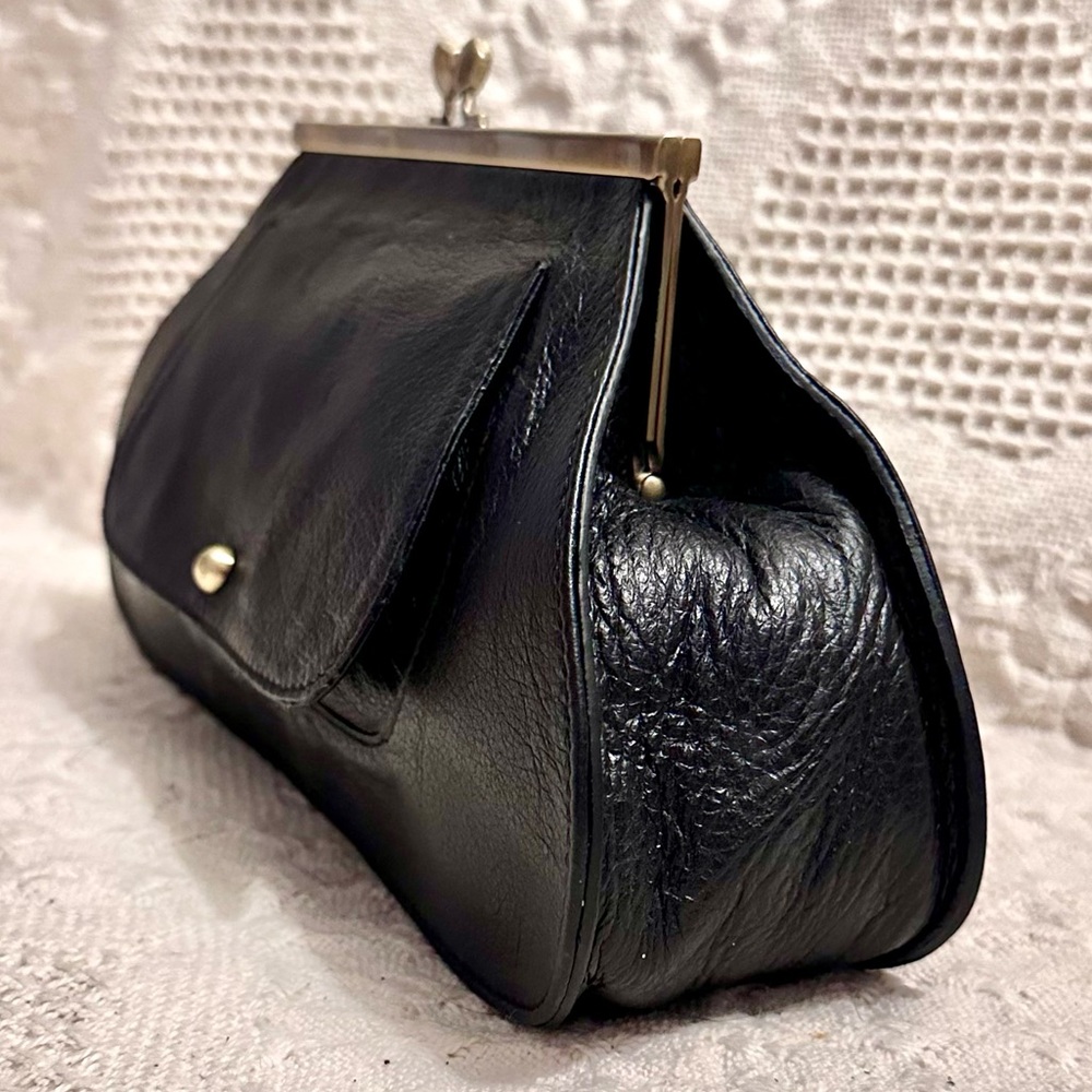 COPY - ZAC POSEN for Samsung Black Plush Leather Woman’s Clutch Kiss Lock - Picture 4 of 16